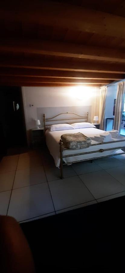 Ferienwohnung Un Loft Solo Per I Tuoi Occhi Bergamo Exterior foto
